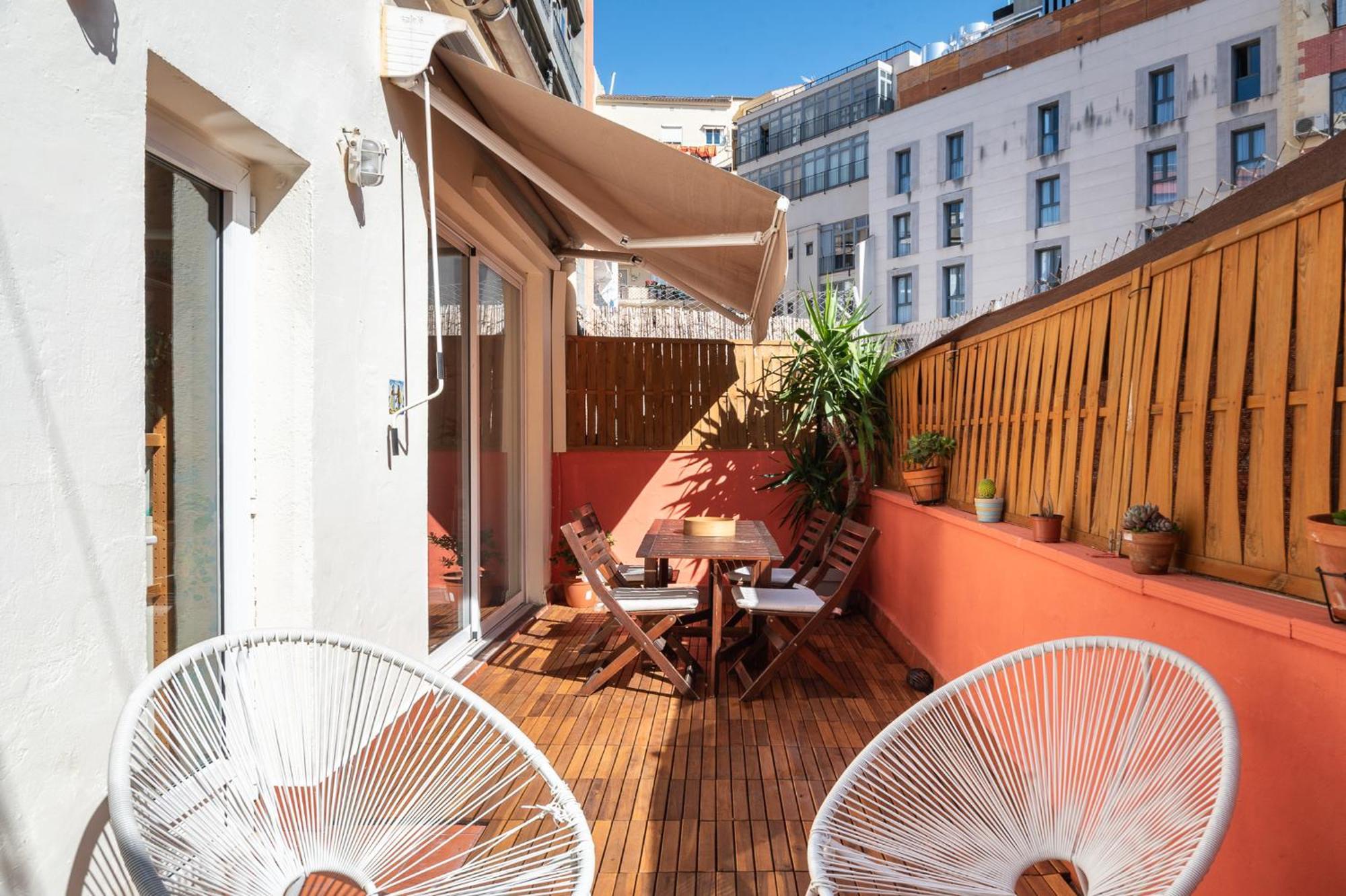 Spacious & Sunny Apt With Terrace In The City Center Барселона Екстер'єр фото