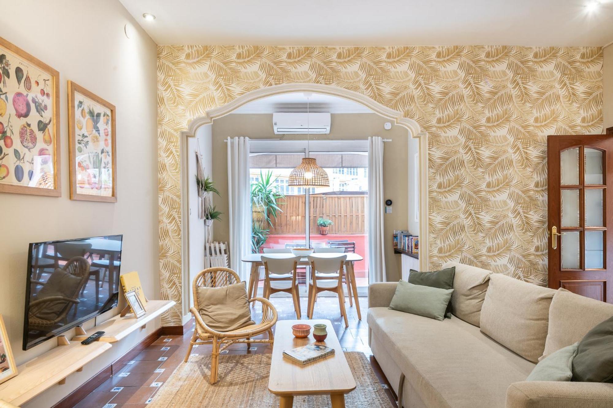 Spacious & Sunny Apt With Terrace In The City Center Барселона Екстер'єр фото
