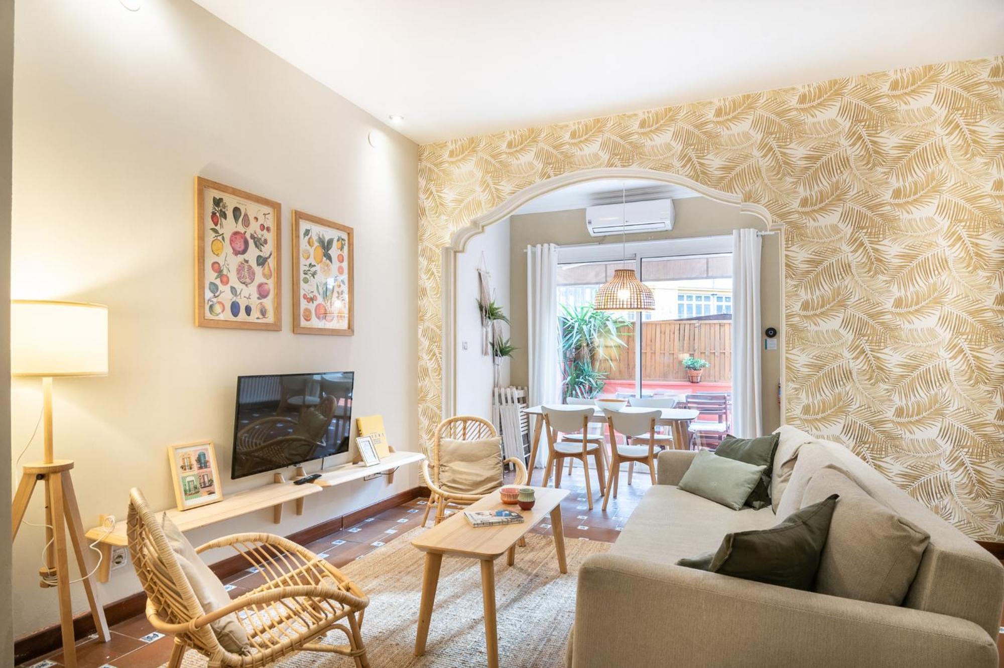 Spacious & Sunny Apt With Terrace In The City Center Барселона Екстер'єр фото